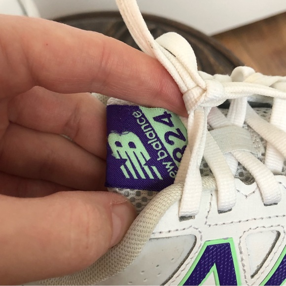 New Balance 824 • Women's Training Sneakers • Size: 8.5 - Picture 8 of 11